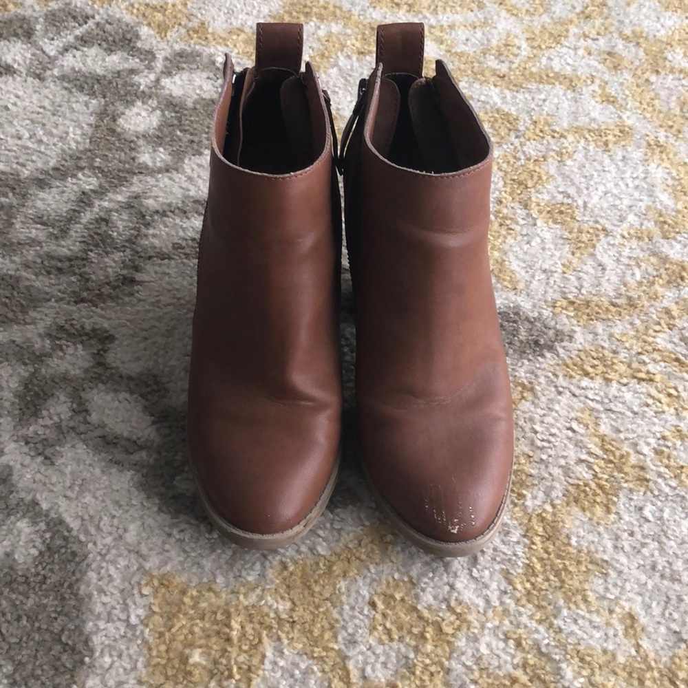 Ankle boots